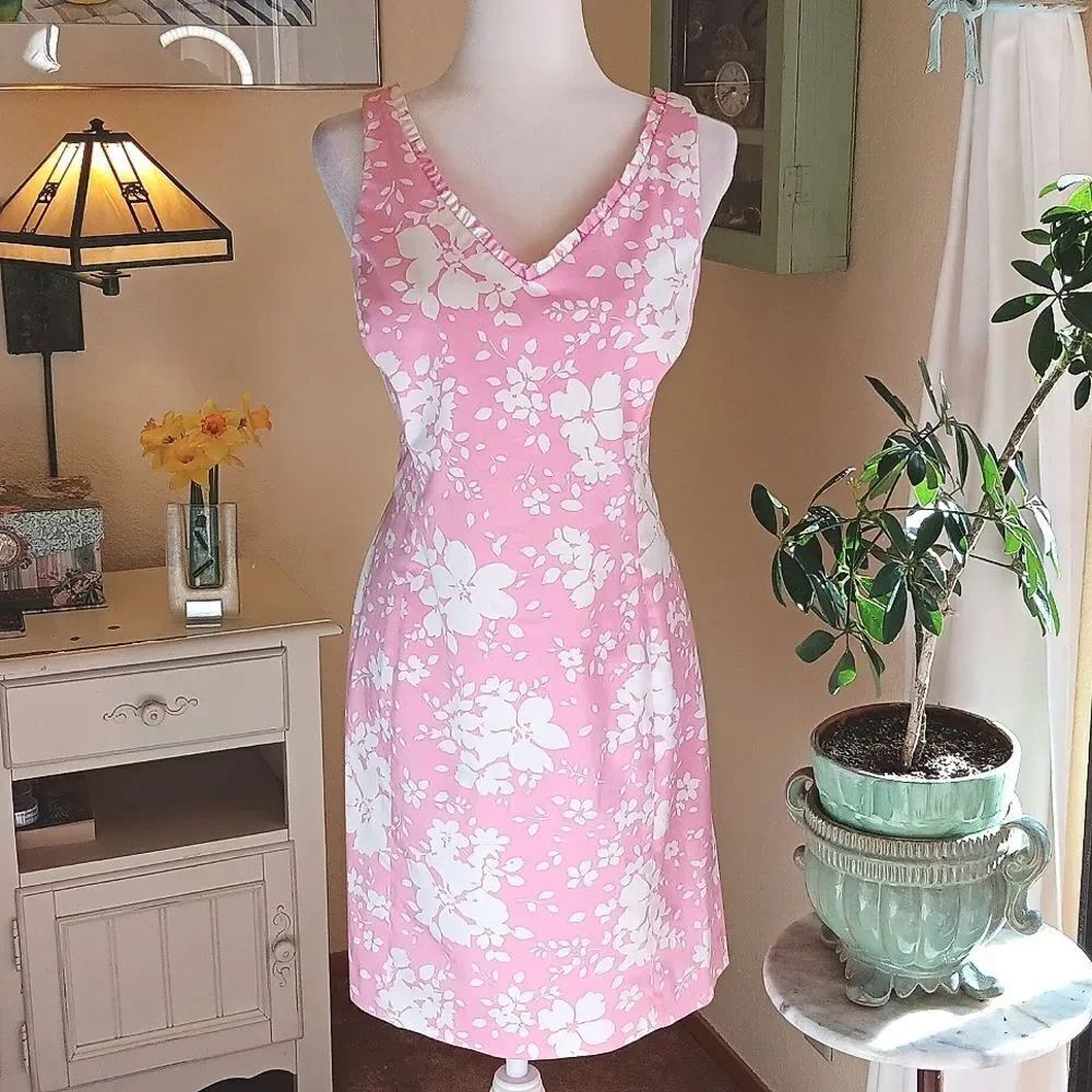Jones New York Pink Floral Dress. Soft Girl. Floral.